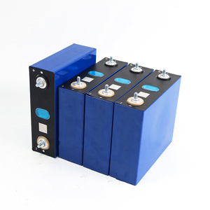 Classifique A Prism&aacute;tico 3.2V 125Ah 130Ah 150Ah 154Ah 160Ah 171Ah 173Ah Armazenamento de energia Solar Lifepo4 Baterias de &iacute;on de l&iacute;tio recarreg&aacute;veis